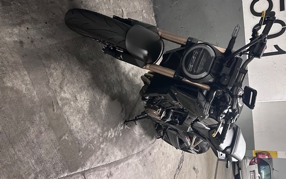 Gebrauchtmotorrad Honda CB 650 - Bild 3