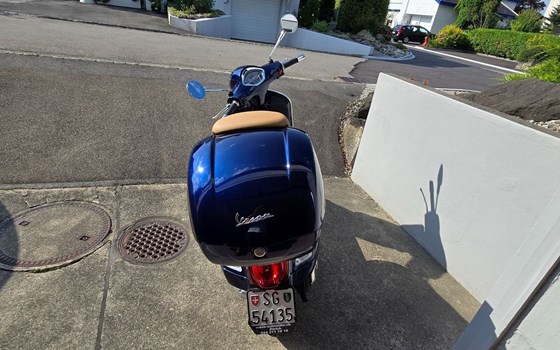 Motorrad Occasion Vespa GTS 300 hpe - Bild 10