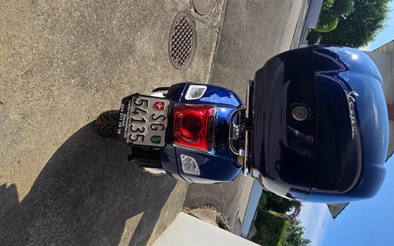 Motorrad Occasion Vespa GTS 300 hpe - Bild 19