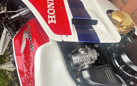 Gebrauchtmotorrad Honda CB 1100 R - Bild 3