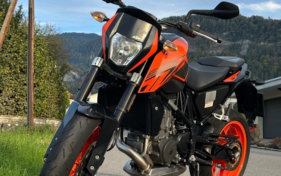 Gebrauchtmotorrad KTM 690 Duke - Bild 10 Gebrauchtmotorrad KTM 690 Duke - Bild 10