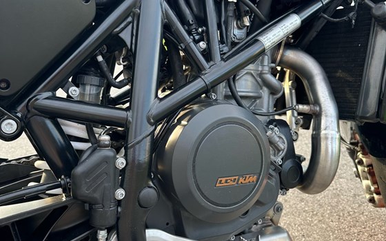 Gebrauchtmotorrad KTM 690 Duke - Bild 8 Gebrauchtmotorrad KTM 690 Duke - Bild 8