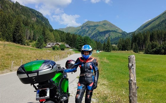 Gebrauchtmotorrad Kawasaki Z1000SX - Bild 7 Gebrauchtmotorrad Kawasaki Z1000SX - Bild 7