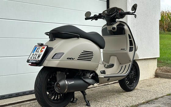 Gebrauchtmotorrad Vespa GTV 300 - Bild 7 Gebrauchtmotorrad Vespa GTV 300 - Bild 7