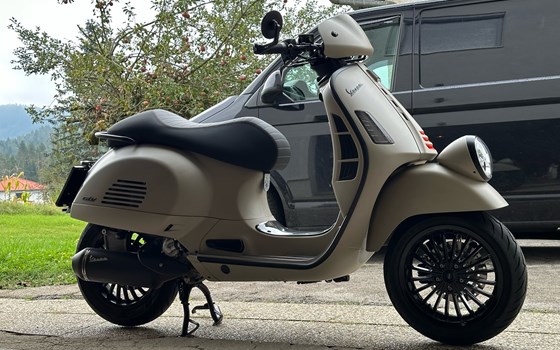 Gebrauchtmotorrad Vespa GTV 300 - Bild 12 Gebrauchtmotorrad Vespa GTV 300 - Bild 12
