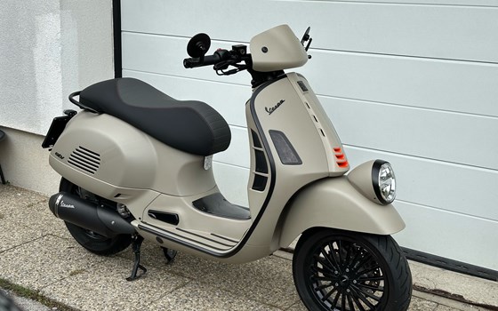 Gebrauchtmotorrad Vespa GTV 300 - Bild 10 Gebrauchtmotorrad Vespa GTV 300 - Bild 10