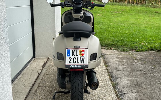 Gebrauchtmotorrad Vespa GTV 300 - Bild 9 Gebrauchtmotorrad Vespa GTV 300 - Bild 9