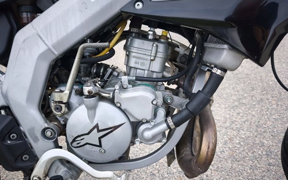 Gebrauchtmotorrad Derbi Senda DRD Racing 50 SM - Bild 6 Gebrauchtmotorrad Derbi Senda DRD Racing 50 SM - Bild 6