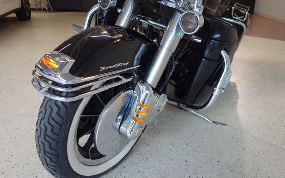 Gebrauchtmotorrad Harley-Davidson Touring Road King FLHR - Bild 15 Gebrauchtmotorrad Harley-Davidson Touring Road King FLHR - Bild 15