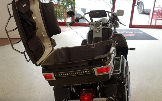 Gebrauchtmotorrad Harley-Davidson Touring Road King FLHR - Bild 29 Gebrauchtmotorrad Harley-Davidson Touring Road King FLHR - Bild 29