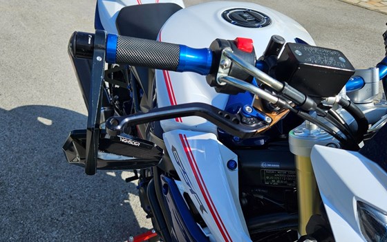 Gebrauchtmotorrad Suzuki GSR 750 - Bild 4