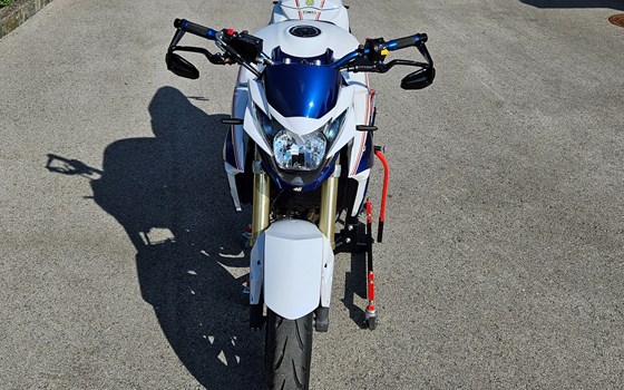 Gebrauchtmotorrad Suzuki GSR 750 - Bild 5