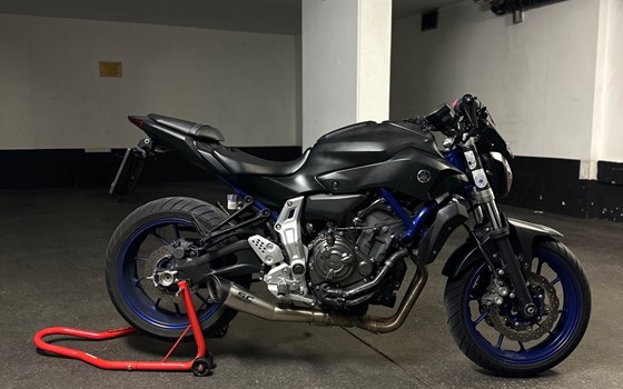 Gebrauchtmotorrad Yamaha MT-07 35kW - Bild 2