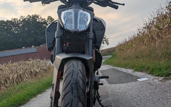 Gebrauchtmotorrad KTM 125 Duke - Bild 5 Gebrauchtmotorrad KTM 125 Duke - Bild 5