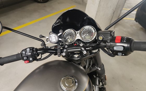 Motorrad Occasion Triumph Bonneville T120 Black Gold Line - Bild 4