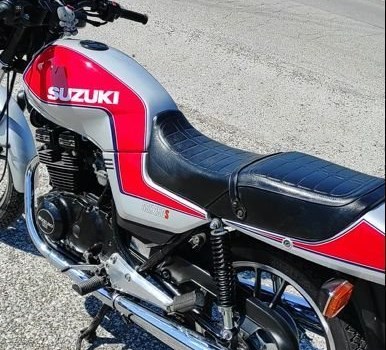 Gebrauchtmotorrad Suzuki GSX 250 E - Bild 6 Gebrauchtmotorrad Suzuki GSX 250 E - Bild 6