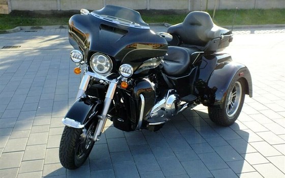 Gebrauchtmotorrad Harley-Davidson Tri Glide Ultra Classic FLHTCUTG - Bild 1