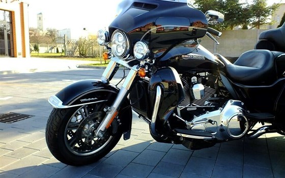 Gebrauchtmotorrad Harley-Davidson Tri Glide Ultra Classic FLHTCUTG - Bild 4