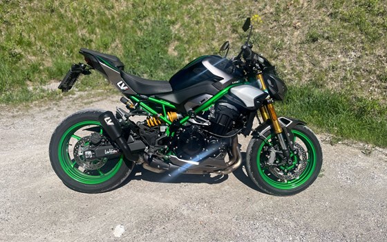 Gebrauchtmotorrad Kawasaki Z900 SE - Bild 4 Gebrauchtmotorrad Kawasaki Z900 SE - Bild 4