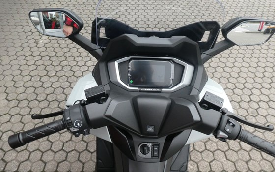 Neufahrzeug Honda Forza 125 - Bild 12