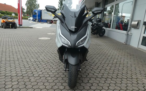 Neufahrzeug Honda Forza 125 - Bild 4