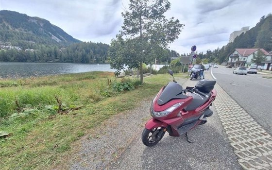 Gebrauchtmotorrad Honda PCX125 - Bild 2 Gebrauchtmotorrad Honda PCX125 - Bild 2