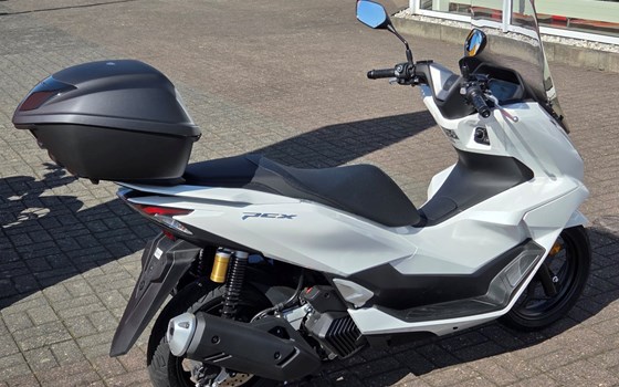 Gebrauchtmotorrad Honda PCX125 DX - Bild 4