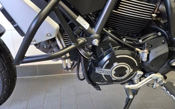 Gebrauchtmotorrad Ducati Scrambler 1100 Dark PRO - Bild 16