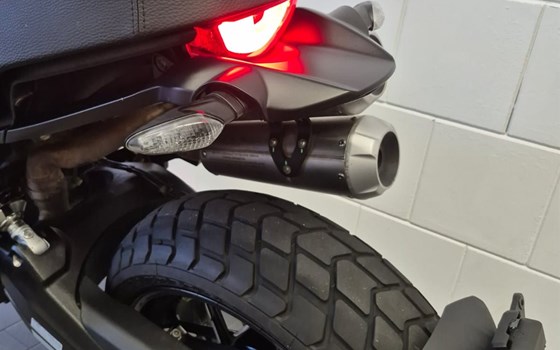 Gebrauchtmotorrad Ducati Scrambler 1100 Dark PRO - Bild 18
