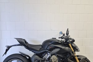 Angebot Ducati Streetfighter V4 S