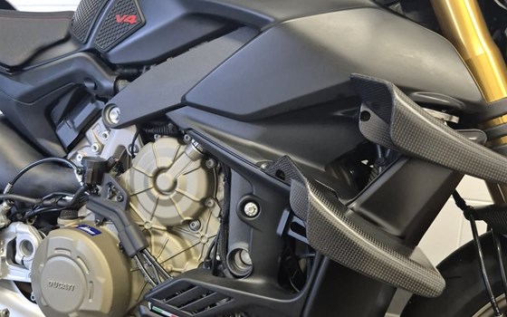 Gebrauchtmotorrad Ducati Streetfighter V4 S - Bild 5