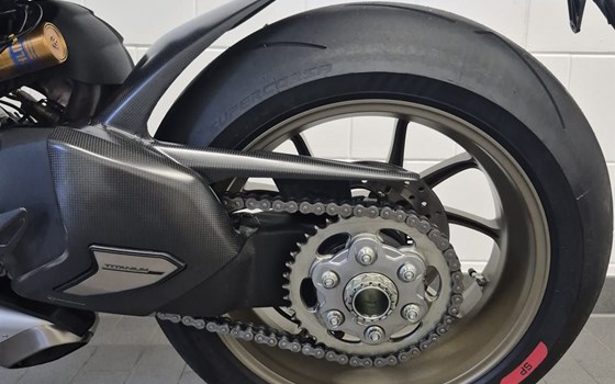 Gebrauchtmotorrad Ducati Streetfighter V4 S - Bild 17