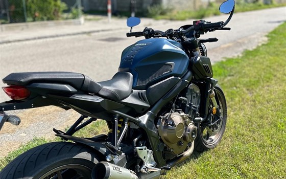 Gebrauchtmotorrad Honda CB650R - Bild 1 Gebrauchtmotorrad Honda CB650R - Bild 1