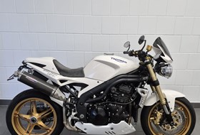 Triumph Speed Triple 1050