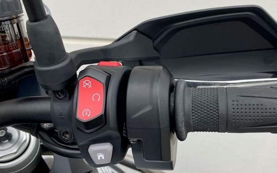 Gebrauchtmotorrad Triumph Tiger 900 GT Pro - Bild 15 Gebrauchtmotorrad Triumph Tiger 900 GT Pro - Bild 15