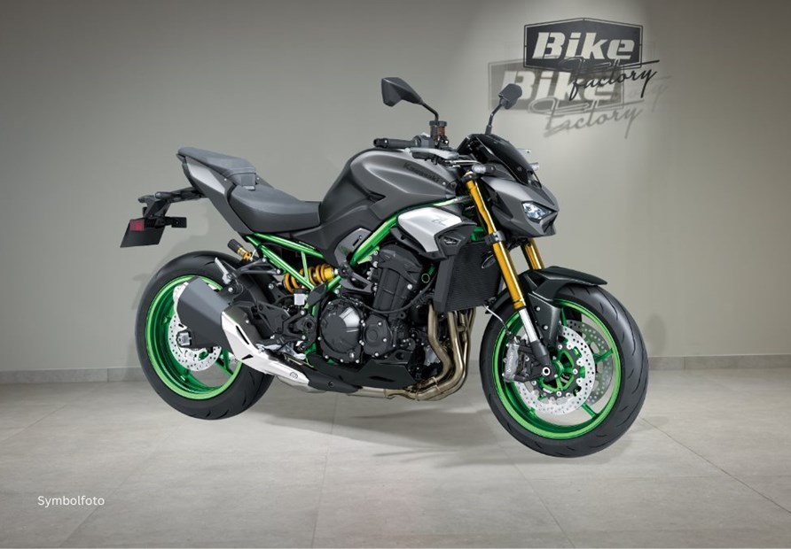Kawasaki Z900 SE (GY2 Grau)