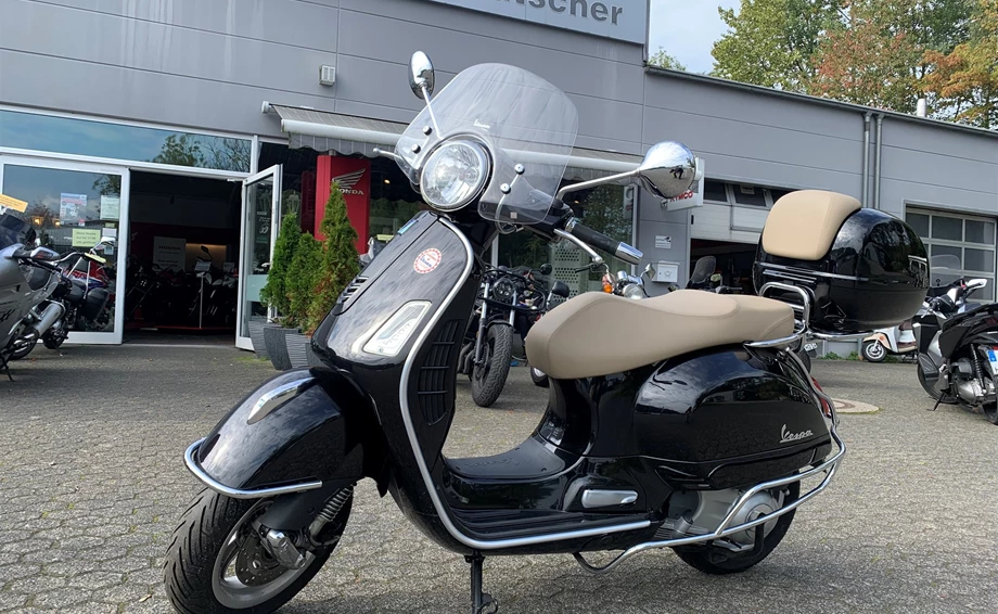 Offer Vespa GTS 300 i.e. Bild 1: Offer Vespa GTS 300 i.e.