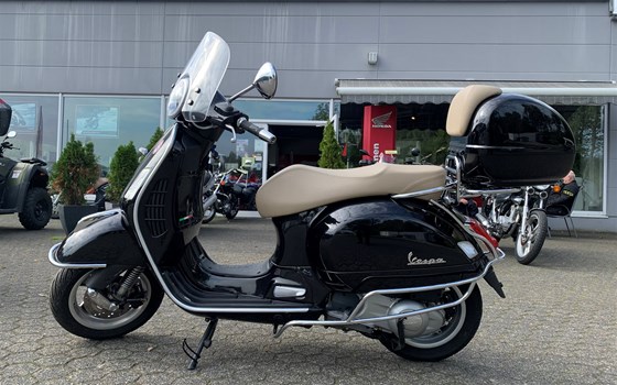 Gebrauchtmotorrad Vespa GTS 300 i.e. - Bild 3