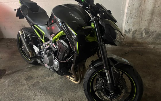 Motorrad Occasion Kawasaki Z900 - Bild 1