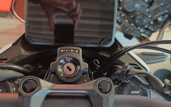 Gebrauchtmotorrad Honda CB500 Hornet - Bild 3