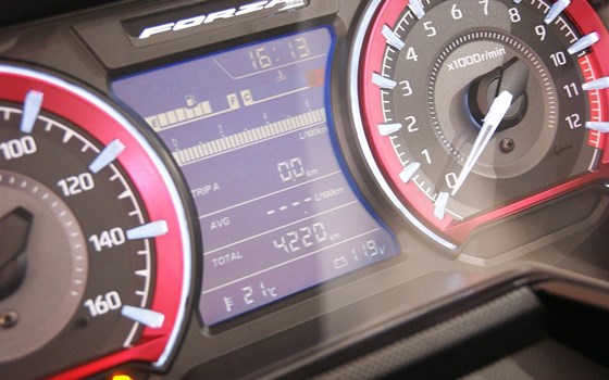 Gebrauchtmotorrad Honda Forza 125 - Bild 13