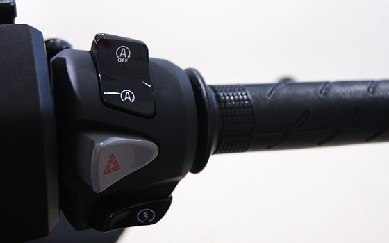 Gebrauchtmotorrad Honda Forza 125 - Bild 8