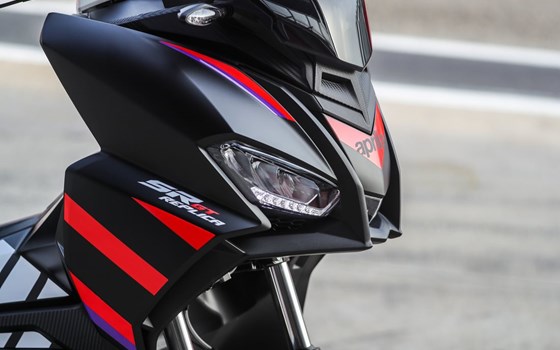 Neufahrzeug Aprilia SR GT Replica 125 - Bild 8