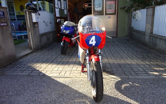 Gebrauchtmotorrad Ducati 350 Sport - Bild 2 Gebrauchtmotorrad Ducati 350 Sport - Bild 2