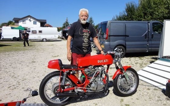 Gebrauchtmotorrad Ducati 350 Sport - Bild 5 Gebrauchtmotorrad Ducati 350 Sport - Bild 5