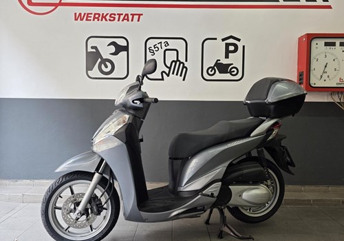 Honda SH300i