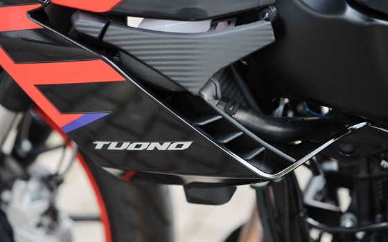 Gebrauchtmotorrad Aprilia Tuono 125 - Bild 6