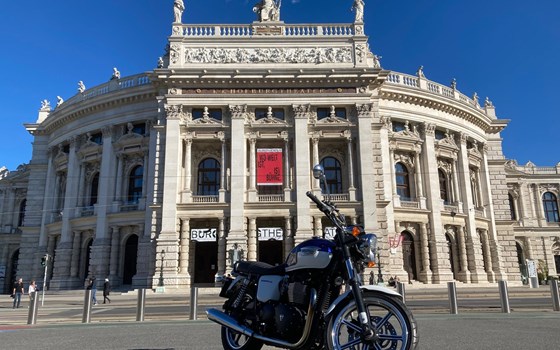 Gebrauchtmotorrad Triumph Bonneville - Bild 1 Gebrauchtmotorrad Triumph Bonneville - Bild 1