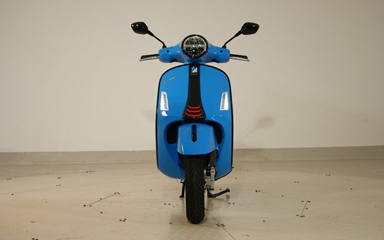 Neufahrzeug Vespa GTS 125 Super Sport - Bild 2