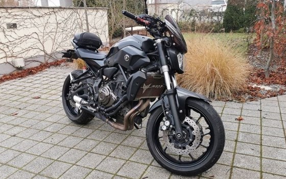 Gebrauchtmotorrad Yamaha MT-07 - Bild 3